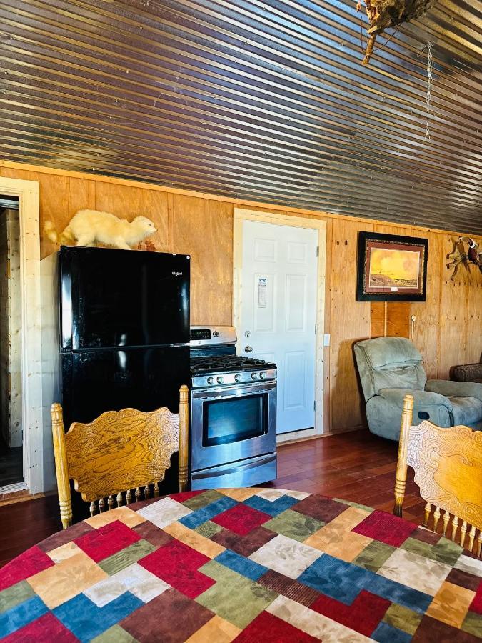 Country Cabins Hotel Chariton Eksteriør bilde